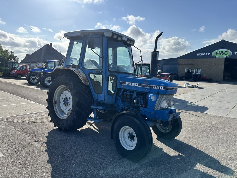 Ford 5110 - Tractor: foto 3 Ford 5110 - Tractor: foto 3