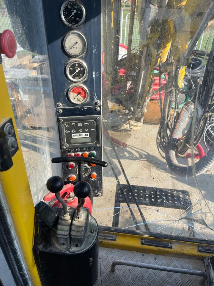 Atlas Copco ROC D7-11 - Perforadora: foto 5 Atlas Copco ROC D7-11 - Perforadora: foto 5