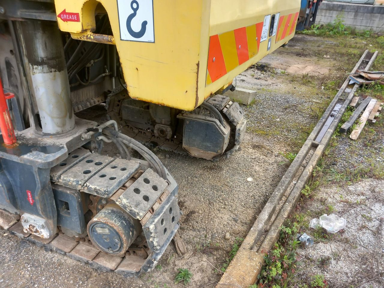 Bomag BM 1300/30 - Fresadora en frío: foto 4 Bomag BM 1300/30 - Fresadora en frío: foto 4