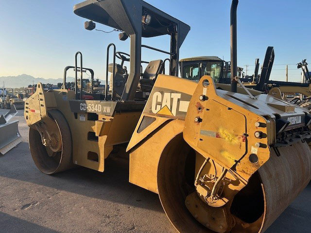 Caterpillar CB-543D XW - Rodillo: foto 2 Caterpillar CB-543D XW - Rodillo: foto 2