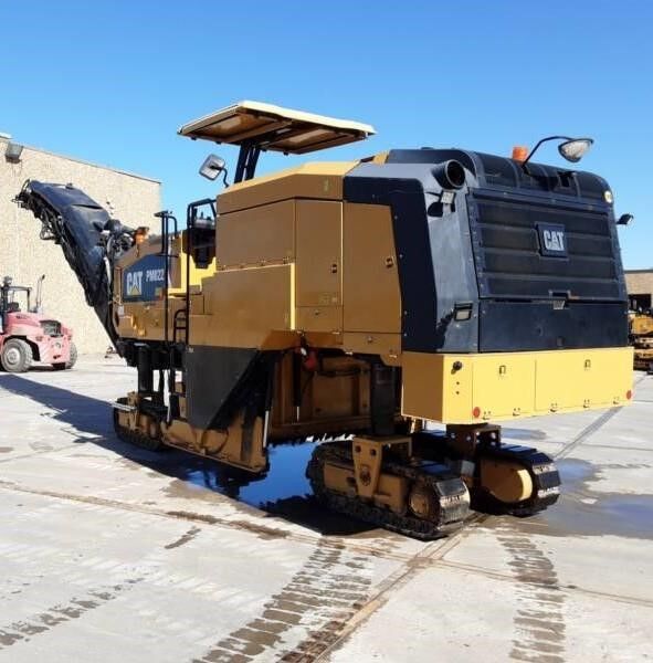 Caterpillar PM822 - Fresadora en frío: foto 1 Caterpillar PM822 - Fresadora en frío: foto 1