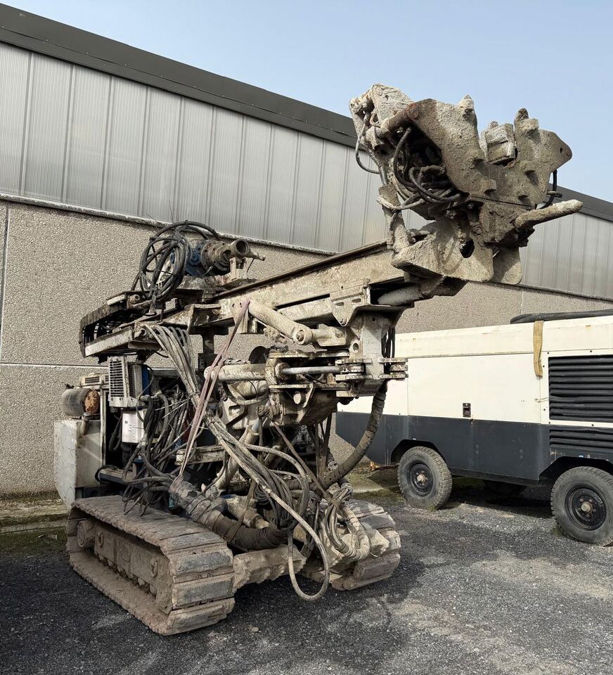 Comacchio MC 600 - Martillo de hinca de pilotes: foto 5 Comacchio MC 600 - Martillo de hinca de pilotes: foto 5