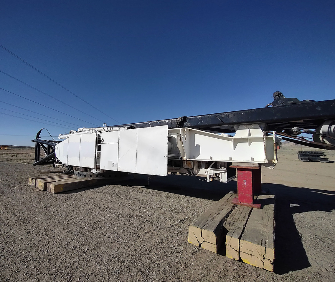 Demag CC2600 - Grúa sobre orugas: foto 3 Demag CC2600 - Grúa sobre orugas: foto 3