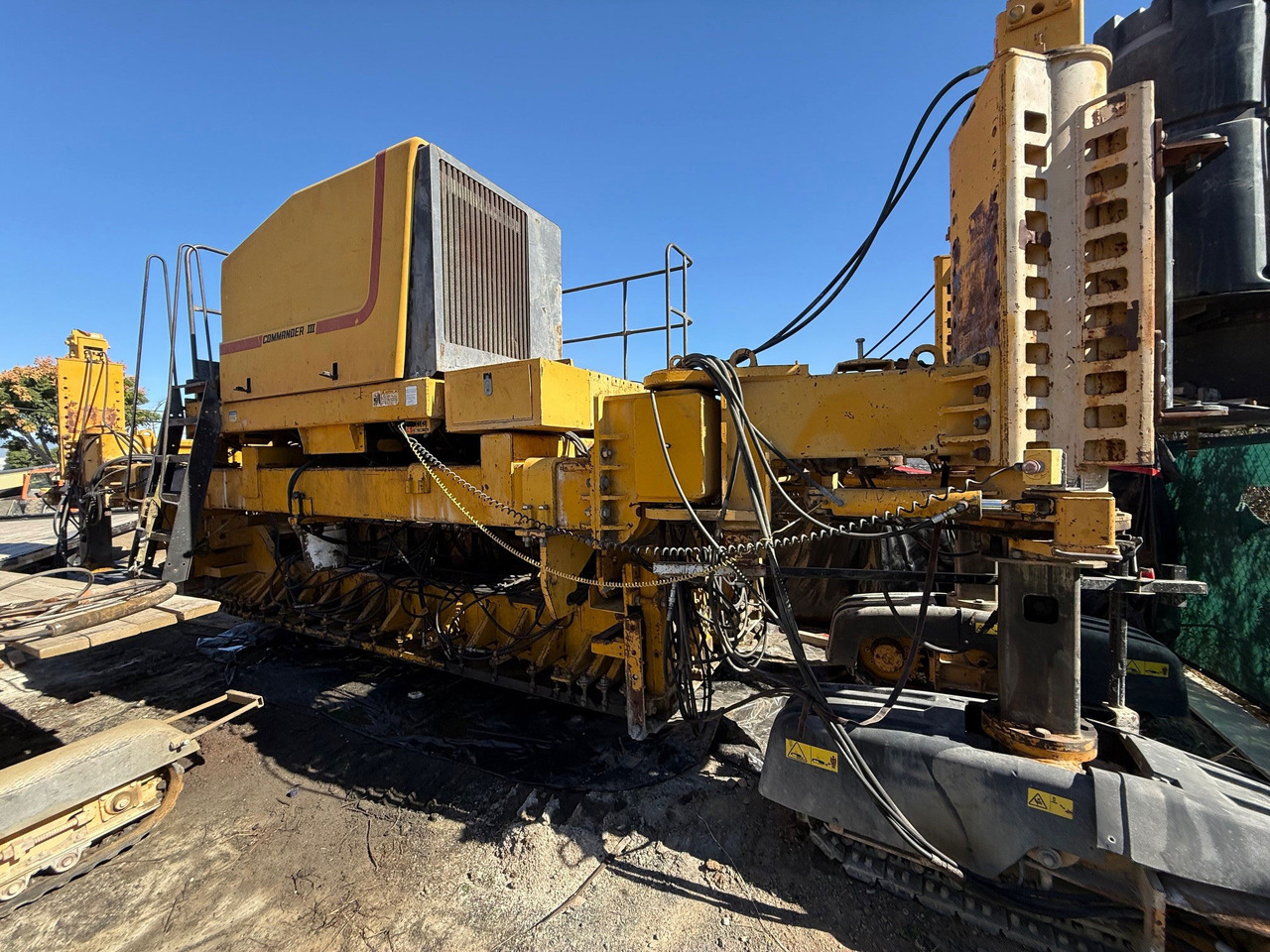 Gomaco Commander III - Pavimentadora de asfalto: foto 2 Gomaco Commander III - Pavimentadora de asfalto: foto 2