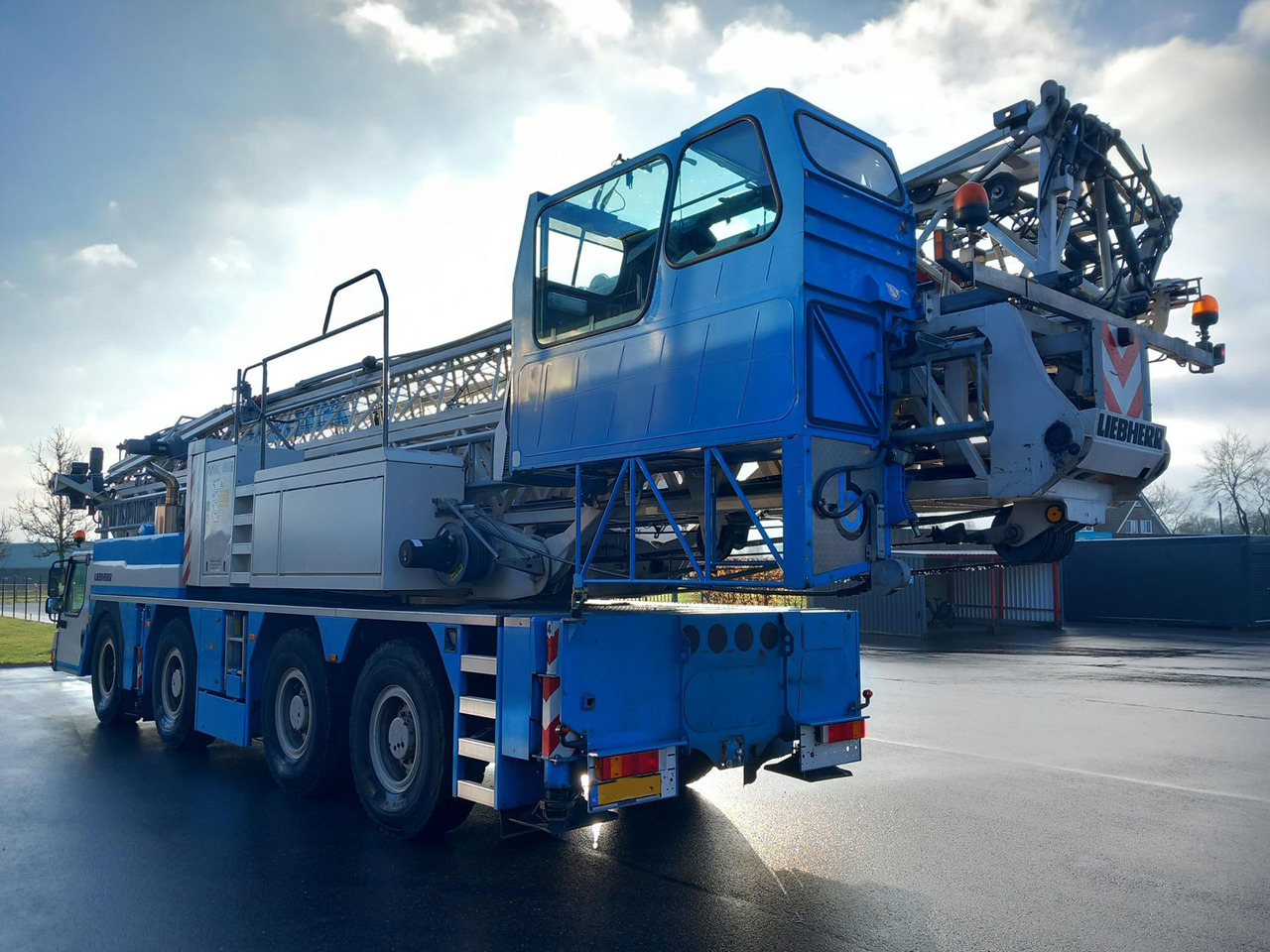 Liebherr MK 88 - Autogrúa: foto 3 Liebherr MK 88 - Autogrúa: foto 3