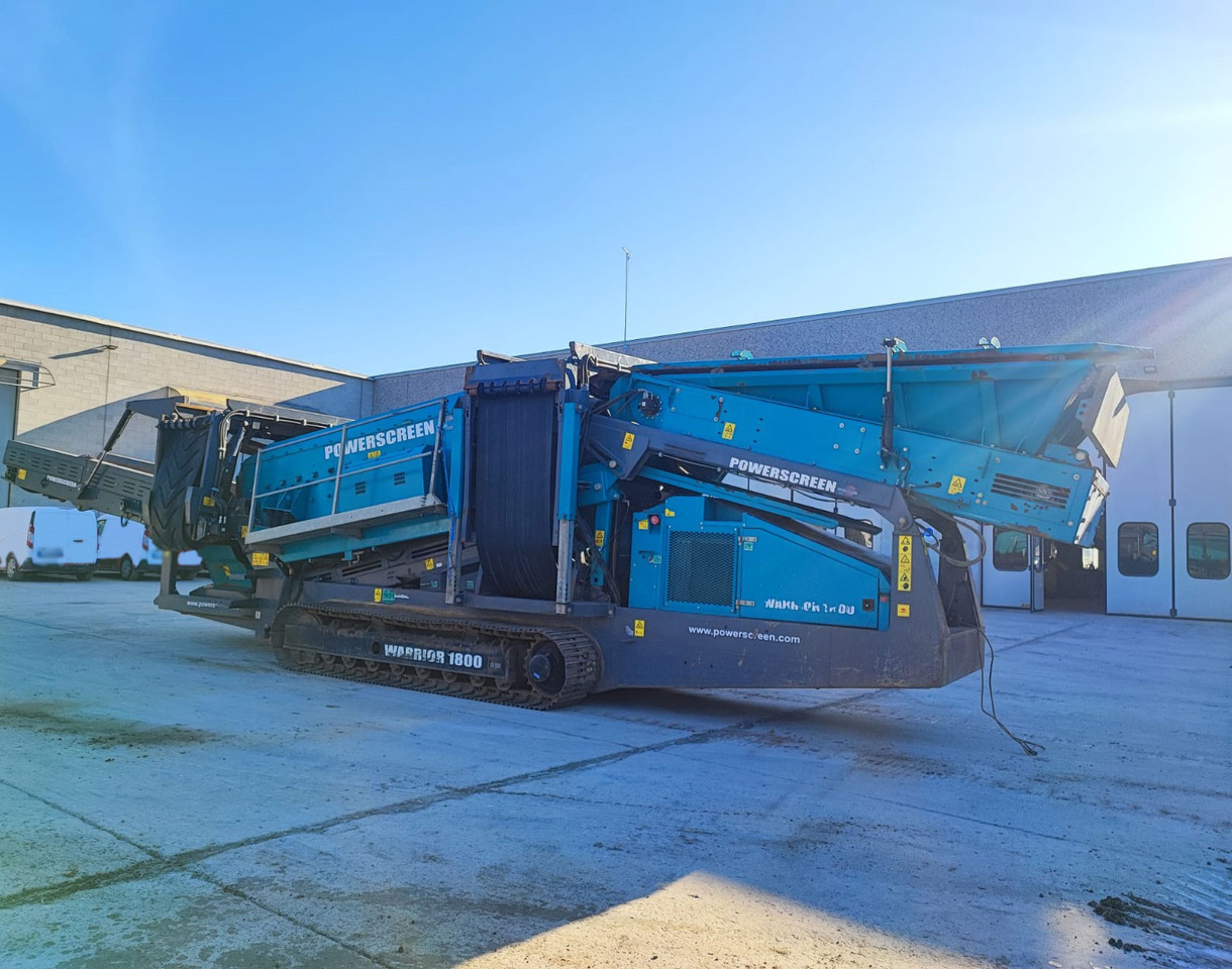 Powerscreen Warrior 1800 - Cribadora: foto 1 Powerscreen Warrior 1800 - Cribadora: foto 1