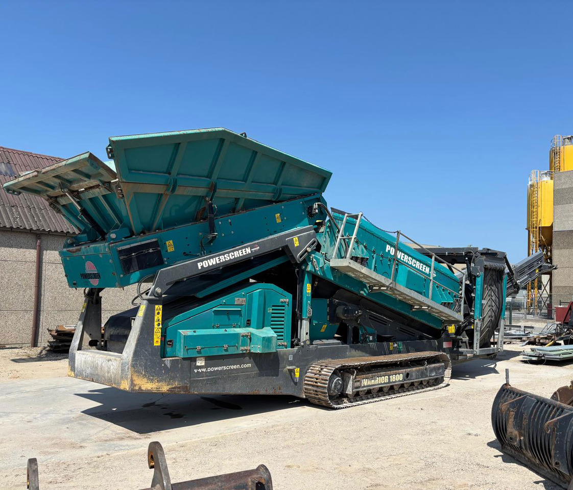 Powerscreen Warrior 1800 - Cribadora: foto 1 Powerscreen Warrior 1800 - Cribadora: foto 1