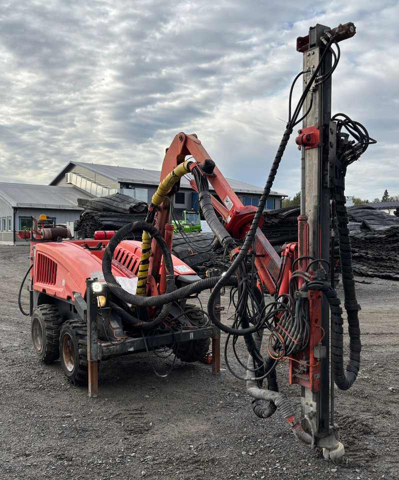Sandvik Commando DC125R - Perforadora: foto 3 Sandvik Commando DC125R - Perforadora: foto 3