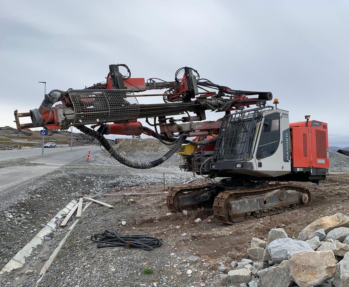 Sandvik DX800 - Perforadora: foto 2 Sandvik DX800 - Perforadora: foto 2