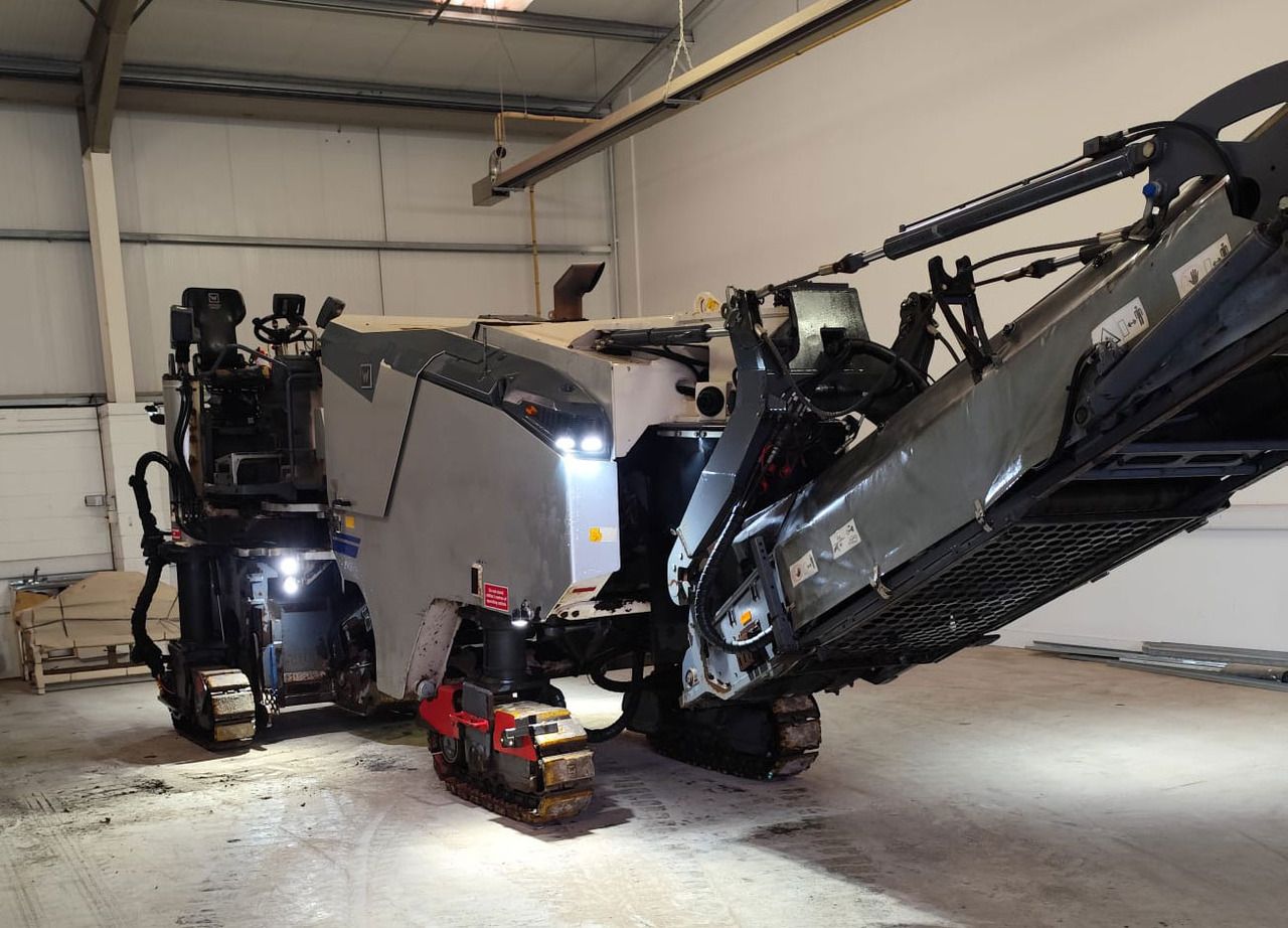 Wirtgen W 100 CFI - Fresadora en frío: foto 1 Wirtgen W 100 CFI - Fresadora en frío: foto 1