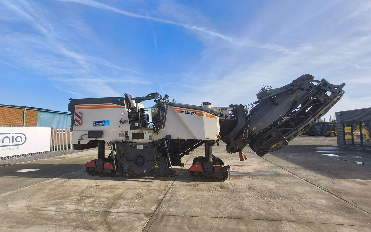 Leasing financiero de Wirtgen W 150 CFI leasing Wirtgen W 150 CFI: foto 6 Leasing financiero de Wirtgen W 150 CFI leasing Wirtgen W 150 CFI: foto 6