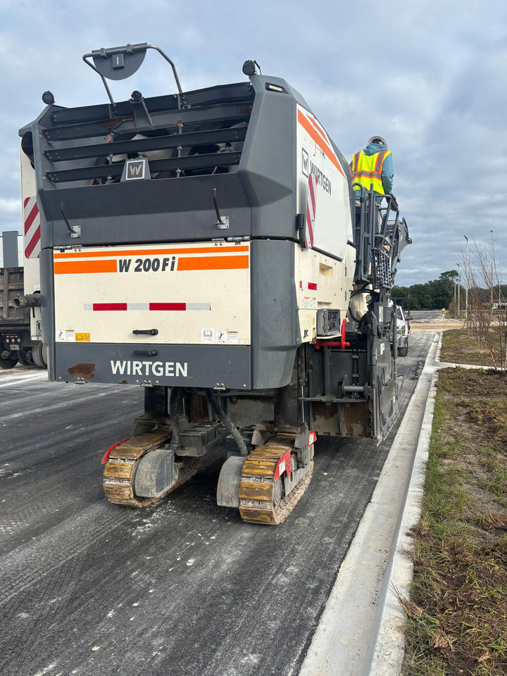 Wirtgen W 200 Fi - Fresadora en frío: foto 4 Wirtgen W 200 Fi - Fresadora en frío: foto 4