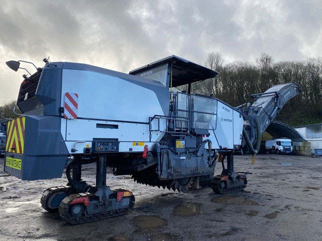 Wirtgen W 210 FI - Fresadora en frío: foto 4 Wirtgen W 210 FI - Fresadora en frío: foto 4