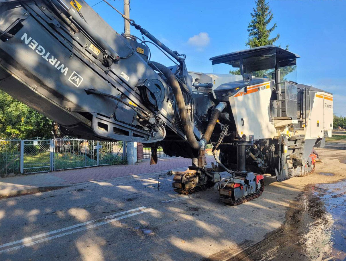 Wirtgen W 210 FI - Fresadora en frío: foto 1 Wirtgen W 210 FI - Fresadora en frío: foto 1