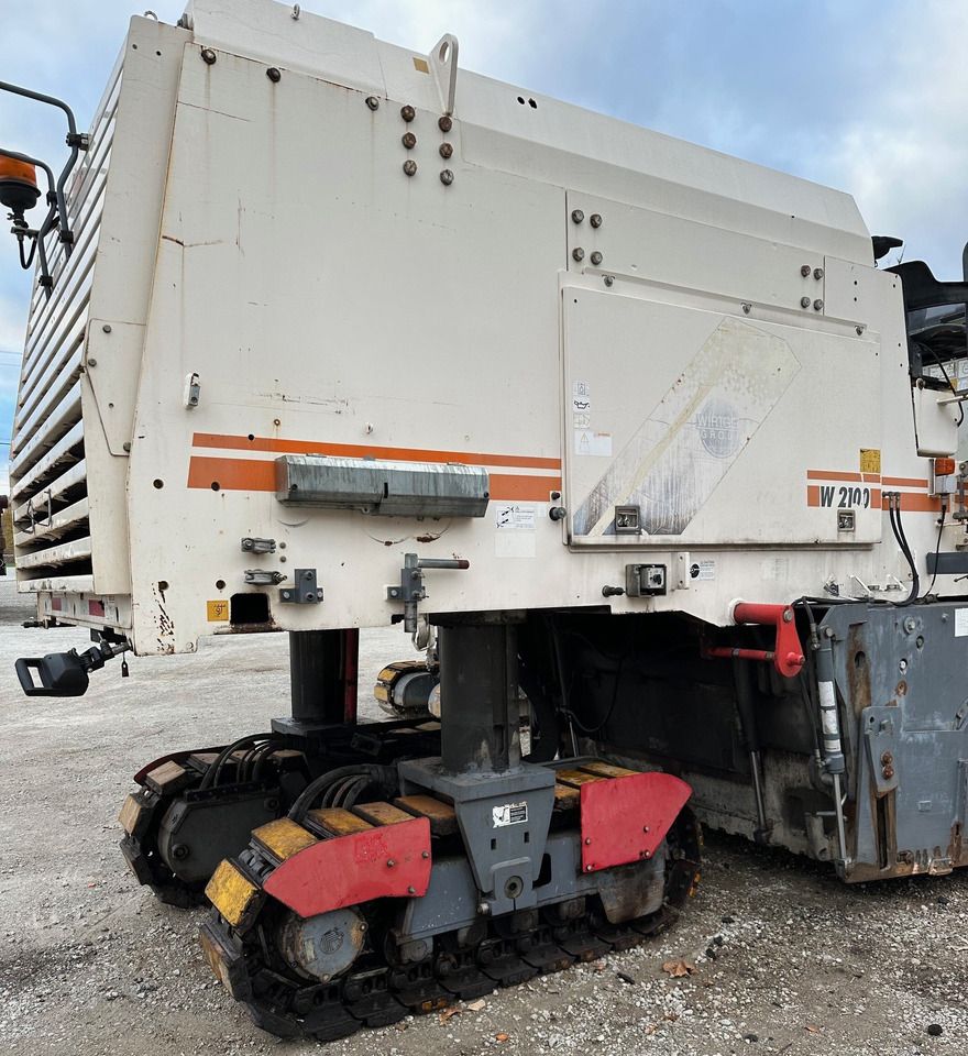 Wirtgen W 2100 - Fresadora en frío: foto 2 Wirtgen W 2100 - Fresadora en frío: foto 2