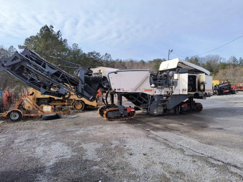Wirtgen W 220 - Fresadora en frío: foto 1 Wirtgen W 220 - Fresadora en frío: foto 1