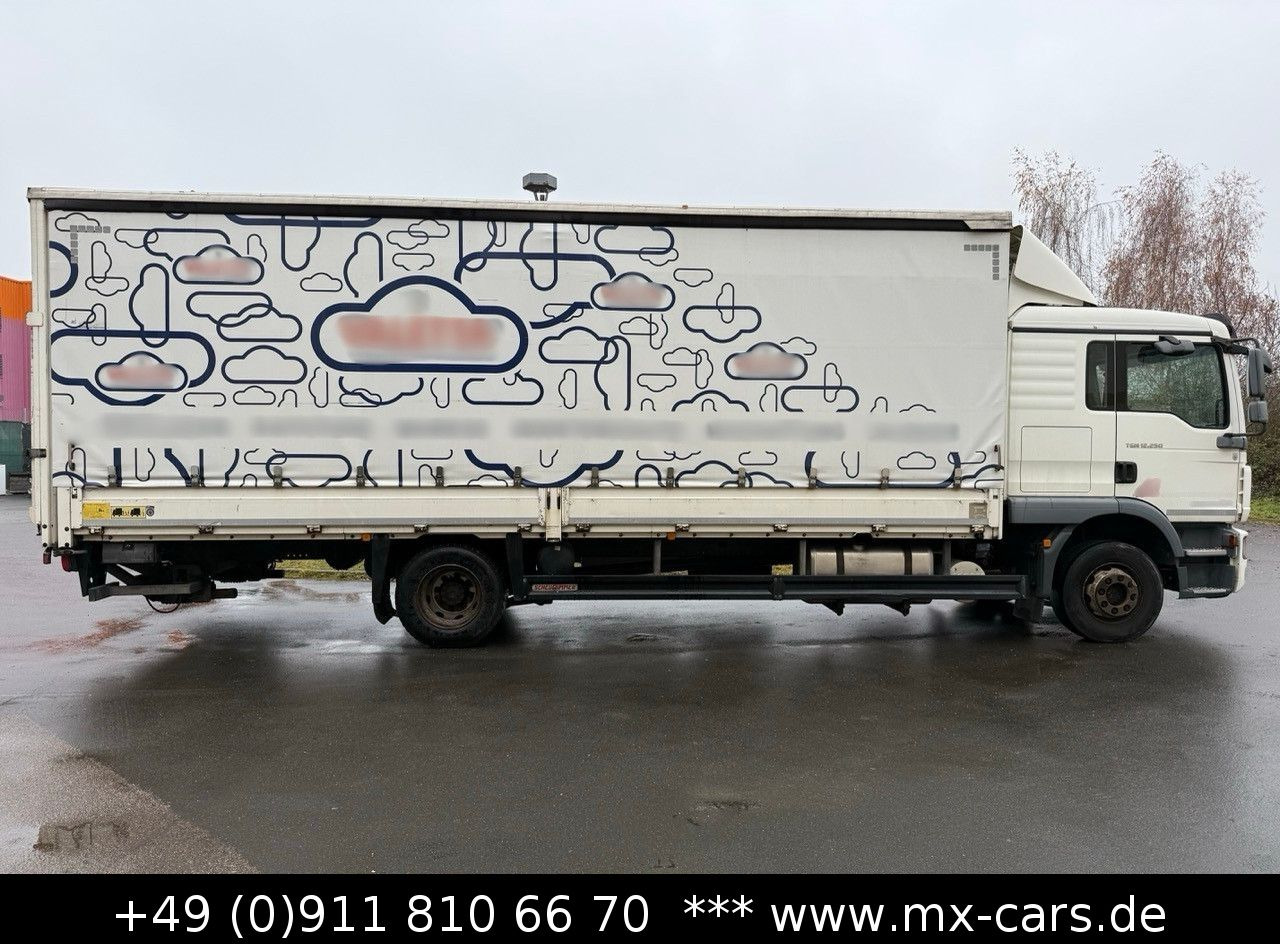 MAN TGM 12.250 Pritsche Plane LBW Schlafkabine Autom - Camión lona: foto 4 MAN TGM 12.250 Pritsche Plane LBW Schlafkabine Autom - Camión lona: foto 4