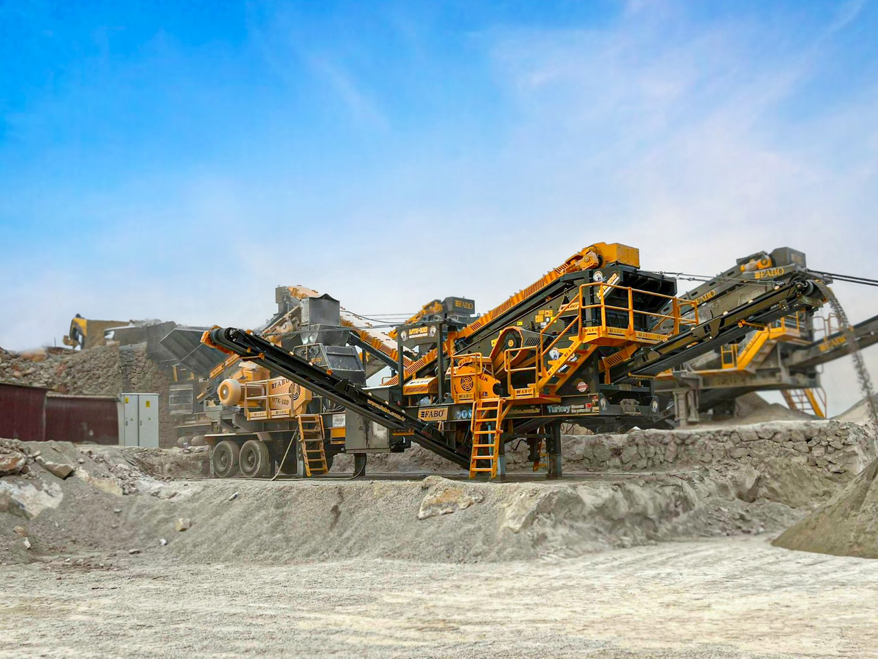 FABO Mining machinery - crushing plant - Maquinaria para minería: foto 1 FABO Mining machinery - crushing plant - Maquinaria para minería: foto 1