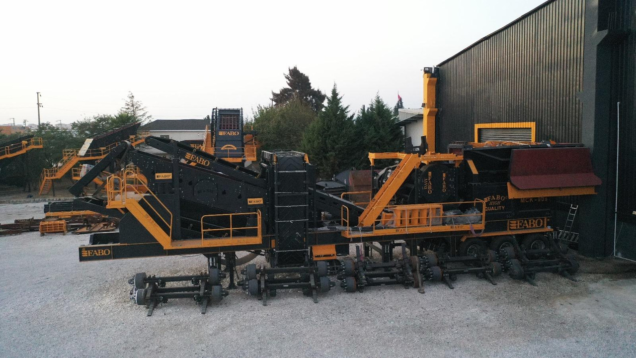 FABO mobile jaw crusher - Trituradora de mandíbula: foto 2 FABO mobile jaw crusher - Trituradora de mandíbula: foto 2