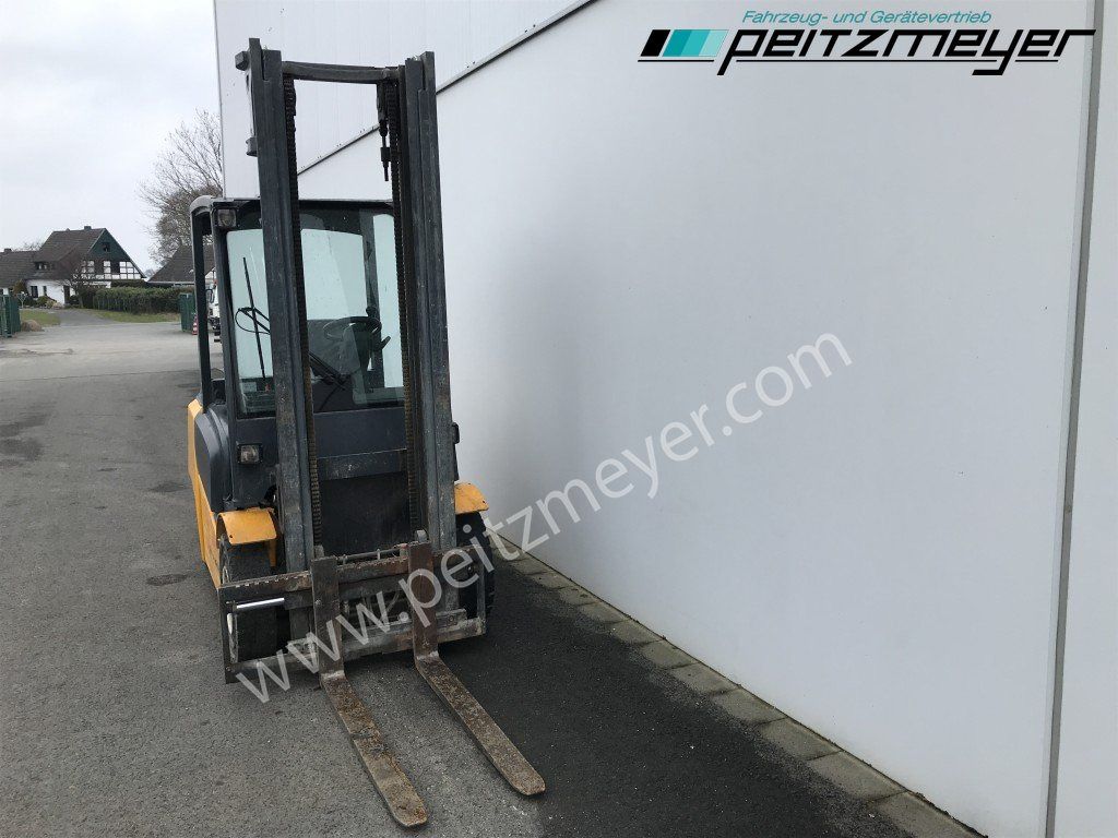 JUNGHEINRICH Gabelstapler DFG 425 - Carretilla elevadora diésel: foto 5 JUNGHEINRICH Gabelstapler DFG 425 - Carretilla elevadora diésel: foto 5