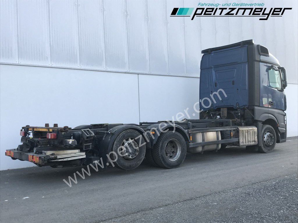 MERCEDES-BENZ Actros 2542 LL BDF Getriebe+Retarder+AGR NEU Retarder + Getriebe neu - Portacontenedore/ Intercambiable camión: foto 4 MERCEDES-BENZ Actros 2542 LL BDF Getriebe+Retarder+AGR NEU Retarder + Getriebe neu - Portacontenedore/ Intercambiable camión: foto 4