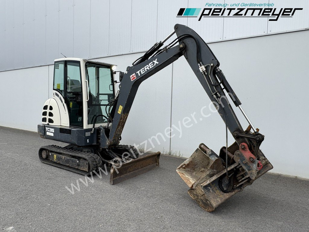 TEREX MINIBAGGER TC 35 mit hydr. Schwenklöffel 1.300 mm - Miniexcavadora: foto 2 TEREX MINIBAGGER TC 35 mit hydr. Schwenklöffel 1.300 mm - Miniexcavadora: foto 2