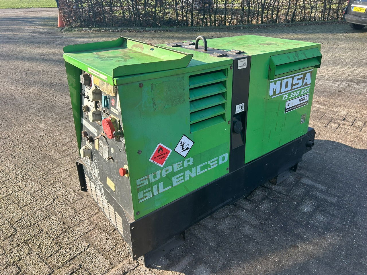 Boxer Mosa 12 kva Te huur Mosa aggregaat TS 350 X 12 kva - Generador industriale: foto 1 Boxer Mosa 12 kva Te huur Mosa aggregaat TS 350 X 12 kva - Generador industriale: foto 1