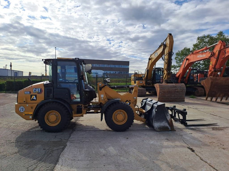 Cat 906 (Bucket+Forks) - Cargadora de ruedas: foto 5 Cat 906 (Bucket+Forks) - Cargadora de ruedas: foto 5