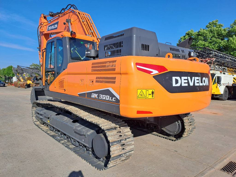 Develon DX 300 LC-7LC-7M (4 Pieces available) - Excavadora de cadenas: foto 2 Develon DX 300 LC-7LC-7M (4 Pieces available) - Excavadora de cadenas: foto 2