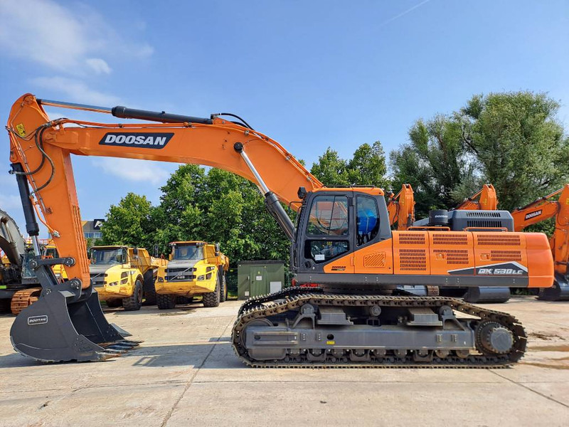 Doosan DX530LC-7M - Excavadora de cadenas: foto 1 Doosan DX530LC-7M - Excavadora de cadenas: foto 1