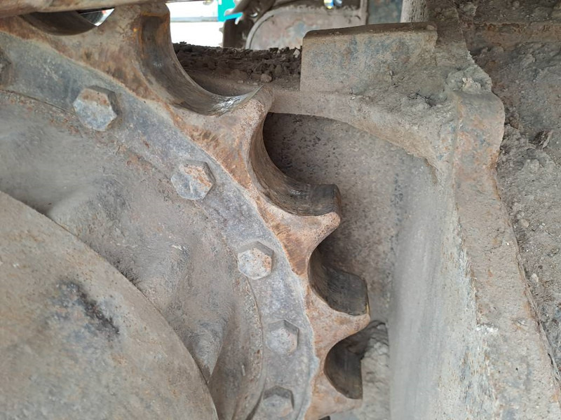 Excavadora de cadenas Komatsu HB 215 LC-2: foto 16