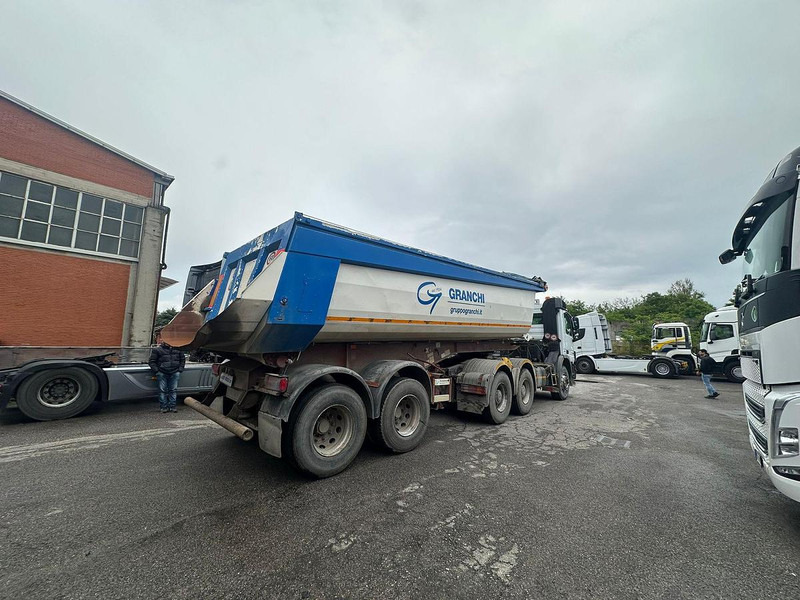Mercedes-Benz ACTROS 3344 - Volquete semirremolque: foto 2 Mercedes-Benz ACTROS 3344 - Volquete semirremolque: foto 2