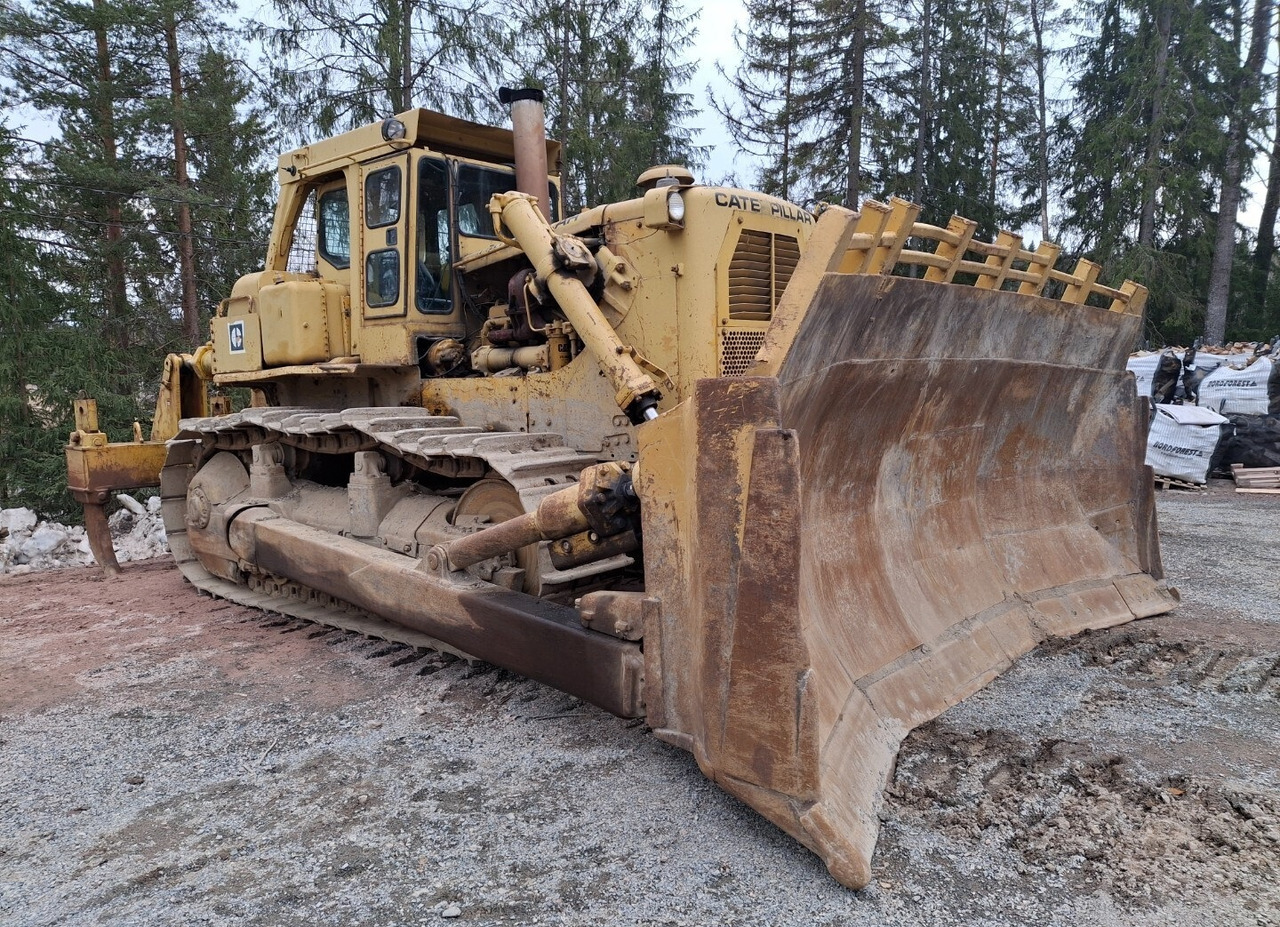 CATERPILLAR D9H ripper - Bulldozer: foto 1 CATERPILLAR D9H ripper - Bulldozer: foto 1
