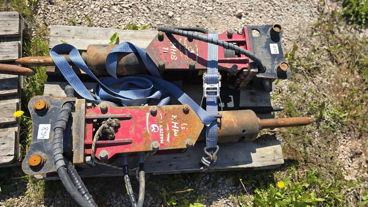 Mastermech MHB 11 - Martillo hidráulico para Miniexcavadora: foto 1 Mastermech MHB 11 - Martillo hidráulico para Miniexcavadora: foto 1