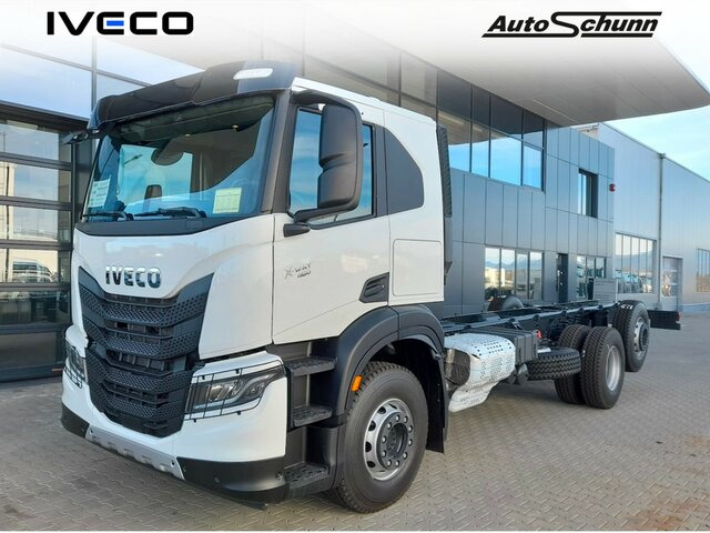 IVECO X-Way AT280X46Y/PS ON+ FULL LED-DAB-BT... - Chasis camión: foto 1 IVECO X-Way AT280X46Y/PS ON+ FULL LED-DAB-BT... - Chasis camión: foto 1