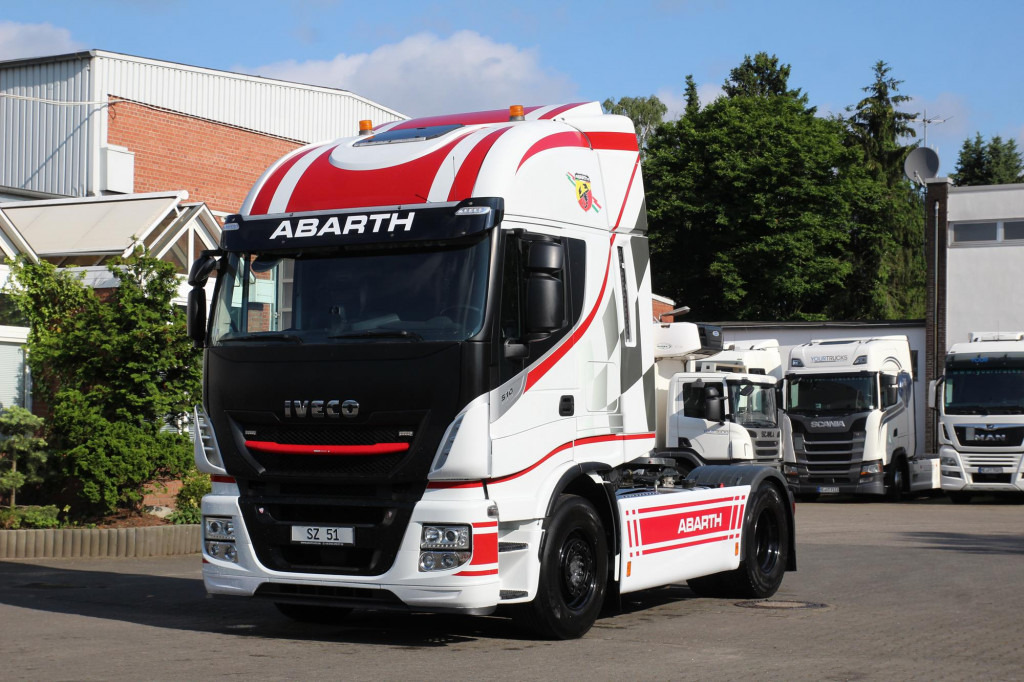 Cabeza tractora Iveco AS 510  XP-ABARTH Edition Retarder Leder Voll TOP: foto 1