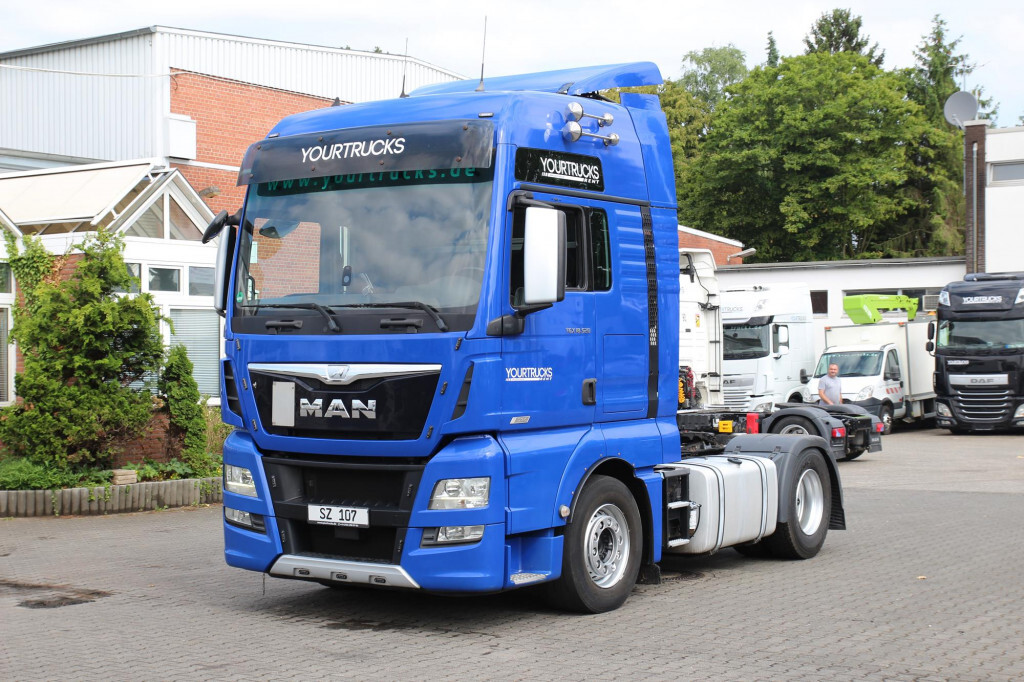 MAN TGX 18.520 E6 XXL D38 Retarder 2 Tank - Cabeza tractora: foto 1 MAN TGX 18.520 E6 XXL D38 Retarder 2 Tank - Cabeza tractora: foto 1