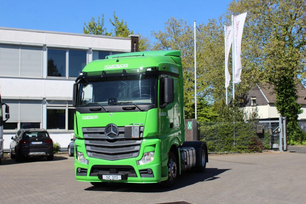Mercedes-Benz Actros 1948 Alu-Felgen Kühlbox ACC Hydraulik - Cabeza tractora: foto 1 Mercedes-Benz Actros 1948 Alu-Felgen Kühlbox ACC Hydraulik - Cabeza tractora: foto 1