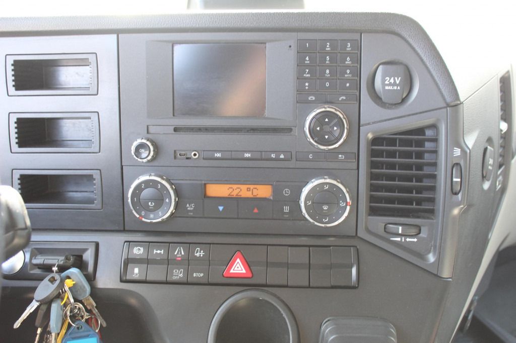 Mercedes-Benz Antos 1842 Anhähgerkupplung ACC Standheizung - Cabeza tractora: foto 3 Mercedes-Benz Antos 1842 Anhähgerkupplung ACC Standheizung - Cabeza tractora: foto 3