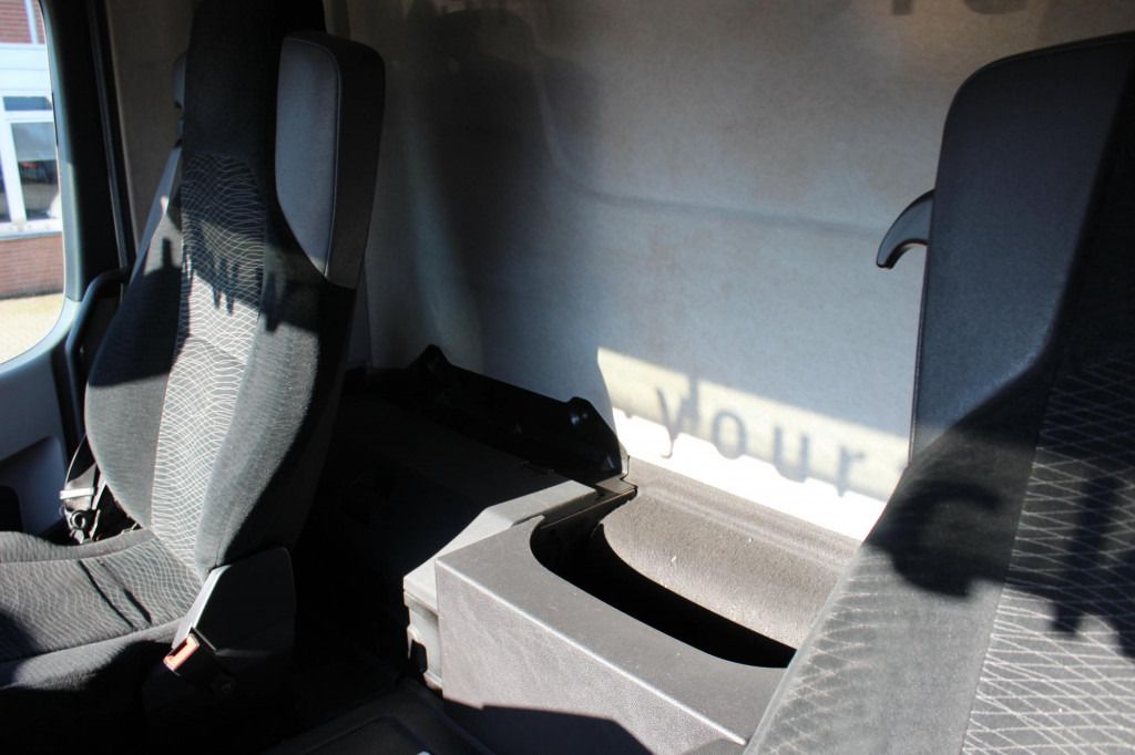 Mercedes-Benz Antos 1842 Anhähgerkupplung ACC nur 330Tkm! - Cabeza tractora: foto 4 Mercedes-Benz Antos 1842 Anhähgerkupplung ACC nur 330Tkm! - Cabeza tractora: foto 4