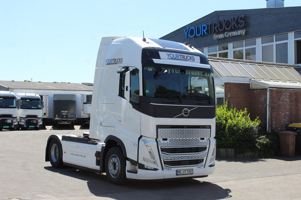 Volvo FH 500 Globe XL I-Park Cool Navi Miete-Rent! - Cabeza tractora: foto 1 Volvo FH 500 Globe XL I-Park Cool Navi Miete-Rent! - Cabeza tractora: foto 1
