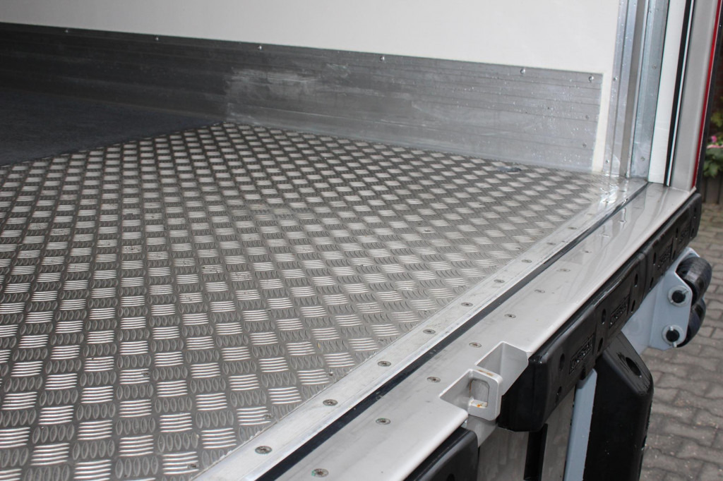 Chereau 1-Achs City Trailer CV 1550 Strom nur 7h !! - Frigorífico semirremolque: foto 2 Chereau 1-Achs City Trailer CV 1550 Strom nur 7h !! - Frigorífico semirremolque: foto 2