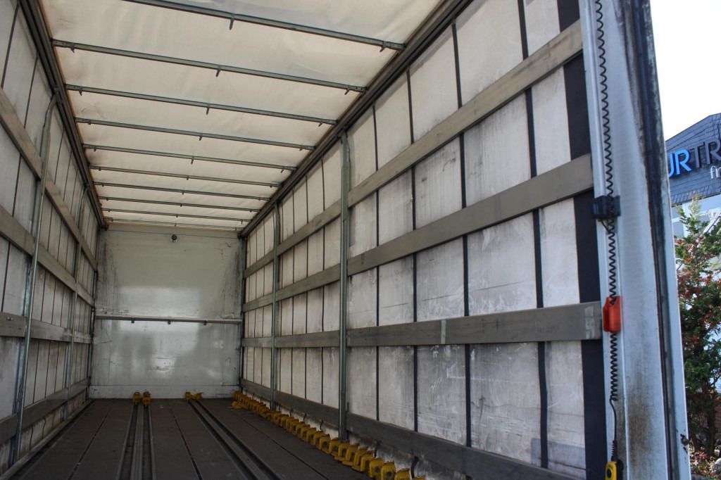 Daf LF 280 E6 Pritsche-Plane LDW LBW 299.960 Km - Camión lona: foto 4 Daf LF 280 E6 Pritsche-Plane LDW LBW 299.960 Km - Camión lona: foto 4