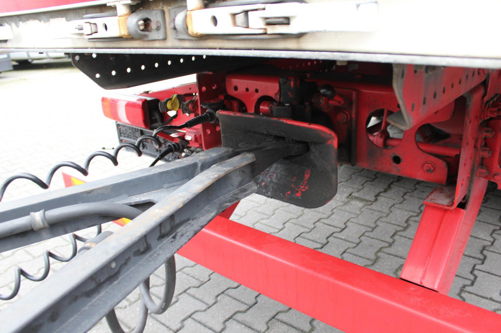 Geidobler koffer 2-Achser JOST - Caja cerrada remolque: foto 3 Geidobler koffer 2-Achser JOST - Caja cerrada remolque: foto 3