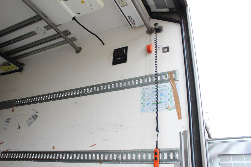 Mercedes-Benz Antos 2536 E6 CS 1250Mt Tri-temp LBW TW ATP - Frigorífico camión: foto 5 Mercedes-Benz Antos 2536 E6 CS 1250Mt Tri-temp LBW TW ATP - Frigorífico camión: foto 5