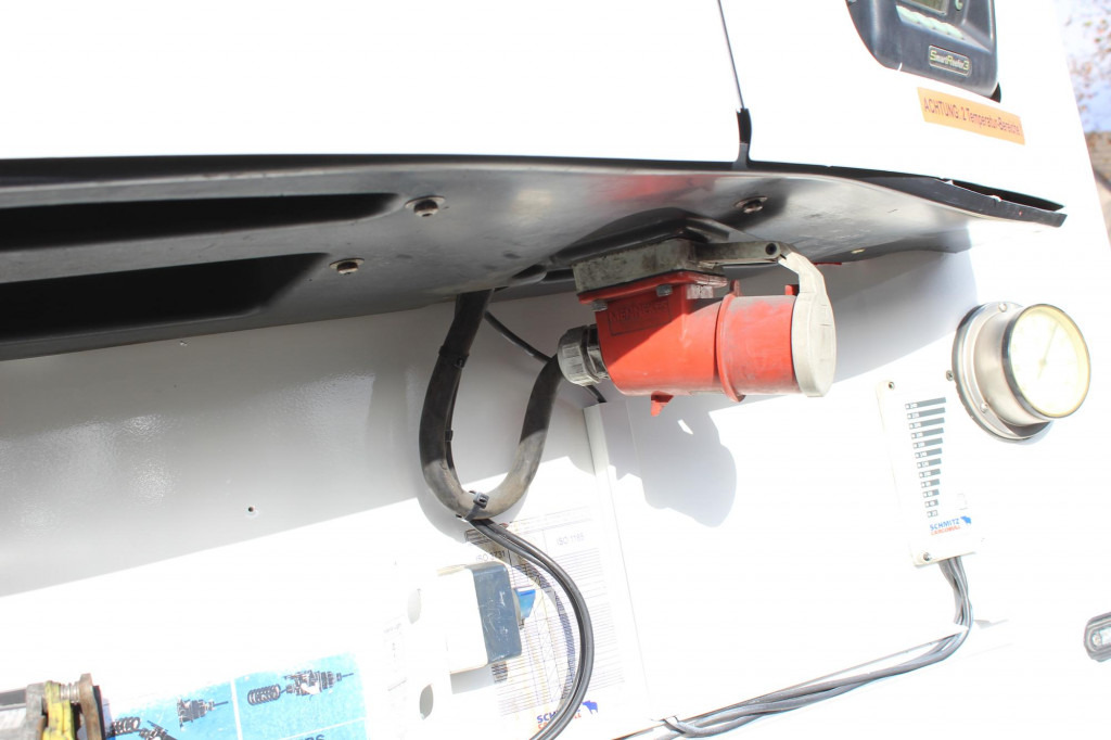 SCHMITZ Thermo King SLXi Spectrum Bi MultiTemp DS Strom - Frigorífico semirremolque: foto 5 SCHMITZ Thermo King SLXi Spectrum Bi MultiTemp DS Strom - Frigorífico semirremolque: foto 5