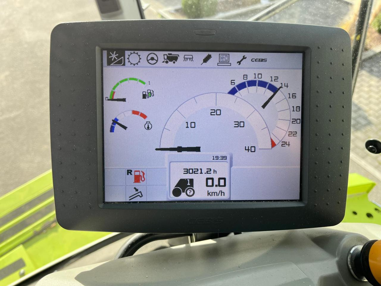 Leasing financiero de CLAAS Lexion 750 V-Kanal 3D, 30kmh, Mercedes Motor, Baujahr 2017 leasing CLAAS Lexion 750 V-Kanal 3D, 30kmh, Mercedes Motor, Baujahr 2017: foto 14