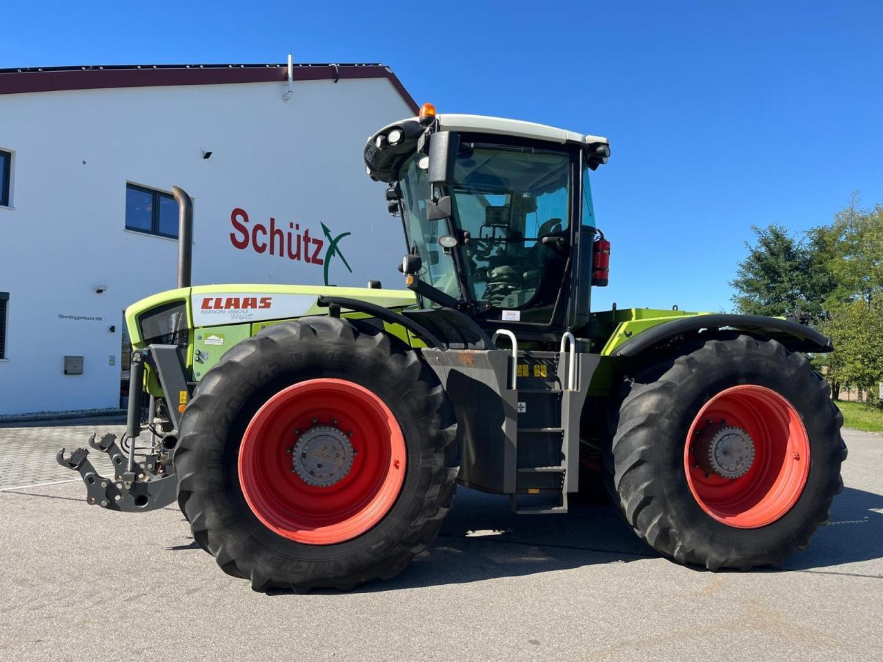 CLAAS Xerion 3800 Trac PTO mit GPS S3 mit Frontkraftheber und Heckzapfwelle, kommt vom Erstbesitzer, gepfl - Tractor: foto 1 CLAAS Xerion 3800 Trac PTO mit GPS S3 mit Frontkraftheber und Heckzapfwelle, kommt vom Erstbesitzer, gepfl - Tractor: foto 1