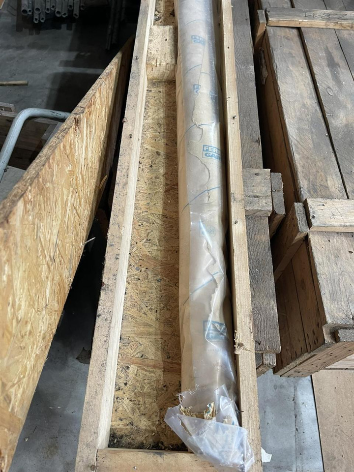 CLAAS Vorgelegewelle Dreschwerkantrieb 00 0667 903 1 - Maquinaria agrícola: foto 2 CLAAS Vorgelegewelle Dreschwerkantrieb 00 0667 903 1 - Maquinaria agrícola: foto 2