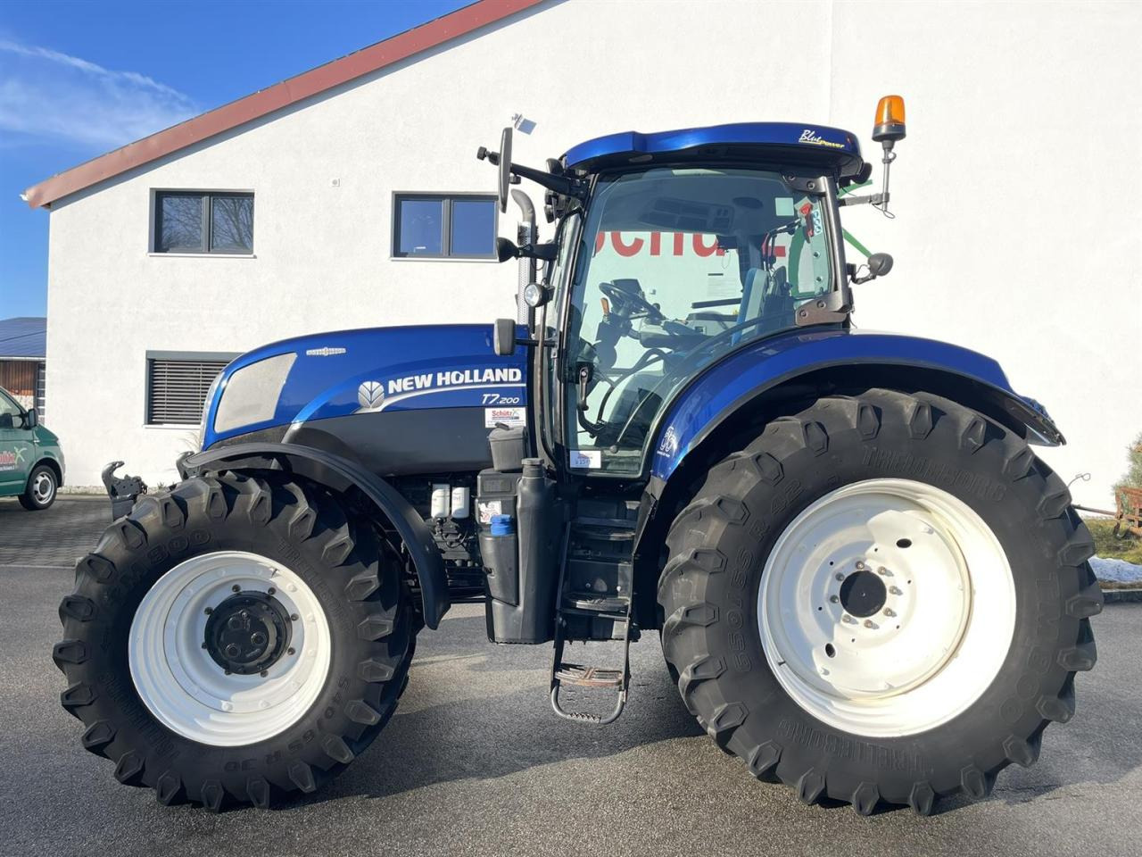 New Holland T7.200 AC AutoCommand ISOBUS - Tractor: foto 2 New Holland T7.200 AC AutoCommand ISOBUS - Tractor: foto 2